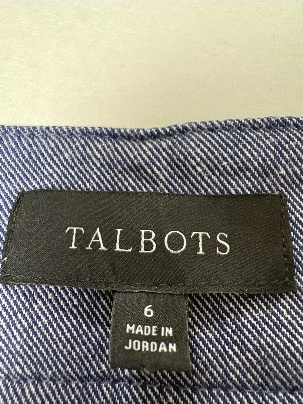 Talbots Women’s Chambray Button-Accent ALine Skirt size 6 - Picture 10 of 12